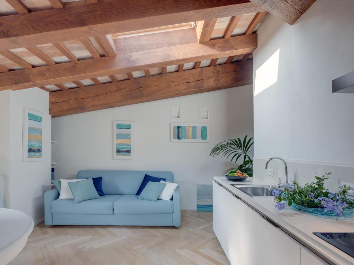 Rambaldi Apartments Casa Nr 5 Бардолино Екстериор снимка